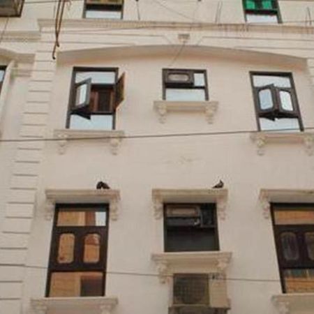 Hotel Airport Land Нью-Дели Экстерьер фото